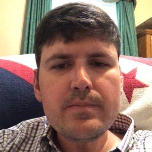 Meet your Posher, Deke